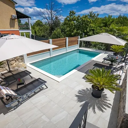 Villa Salu *